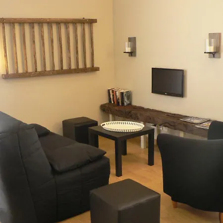 Semesterbostad La Mariennaye *